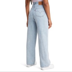 Levi's High Loose Wide Leg Jeans 29W x 33L